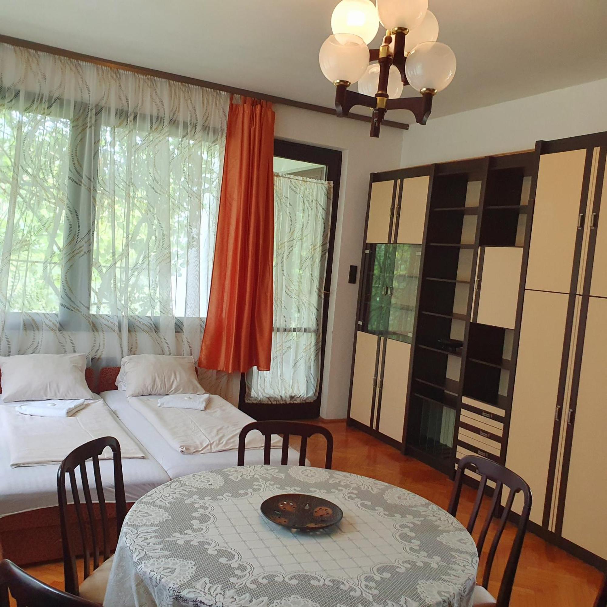 Sophie'S Guesthouse Шиофок Экстерьер фото