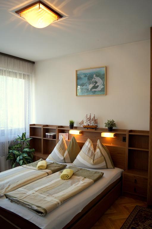 Sophie'S Guesthouse Шиофок Экстерьер фото